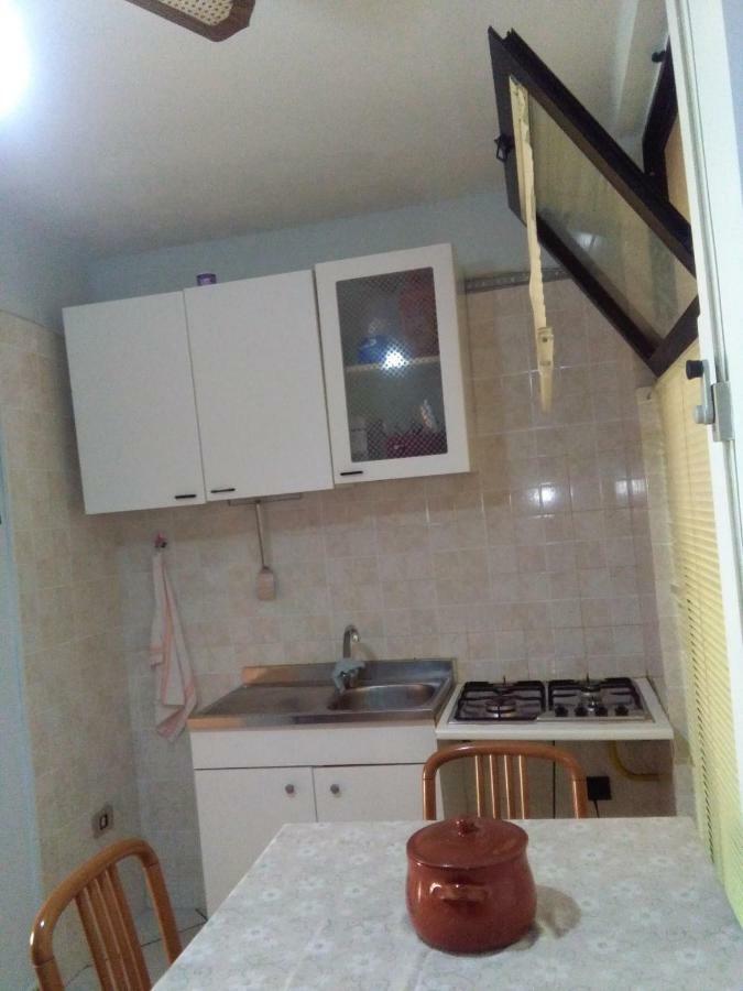 Centro Storico Apartment บรินดิซิ ภายนอก รูปภาพ