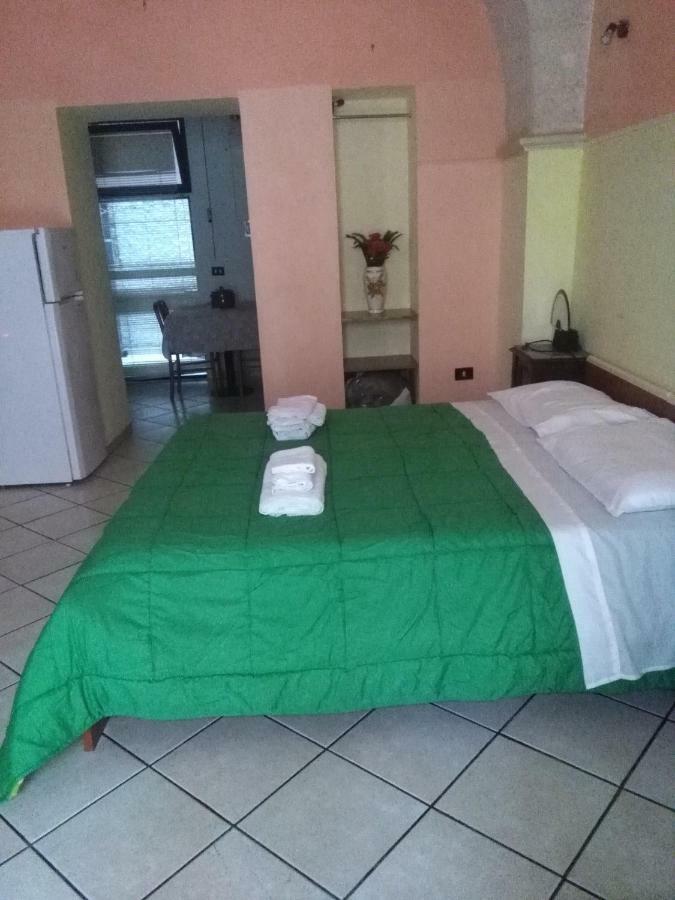 Centro Storico Apartment บรินดิซิ ภายนอก รูปภาพ